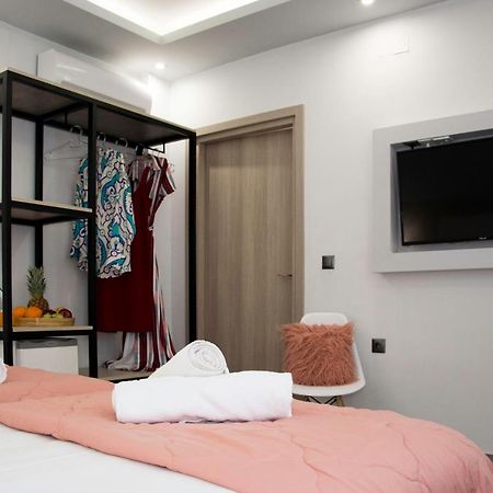 Big Max Guesthouse Kávos Zewnętrze zdjęcie