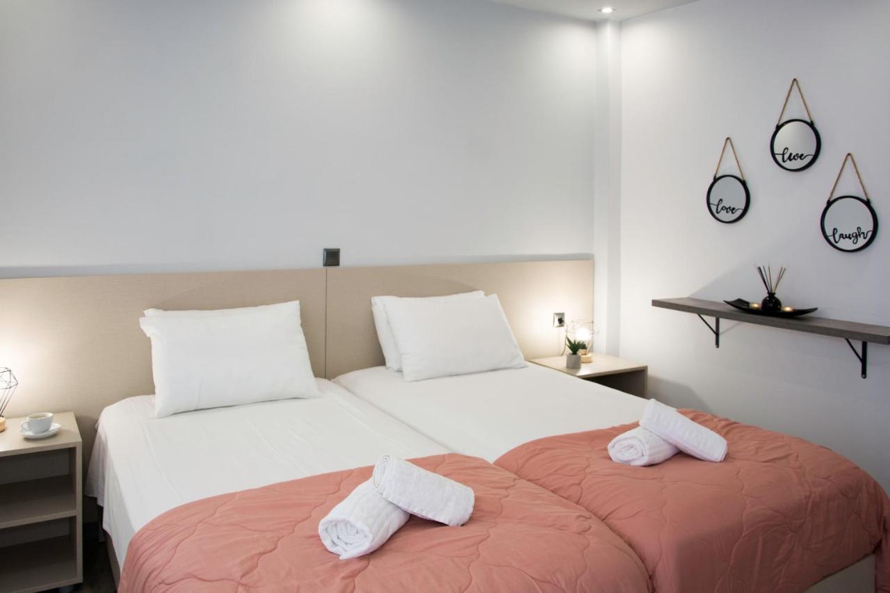 Big Max Guesthouse Kávos Zewnętrze zdjęcie