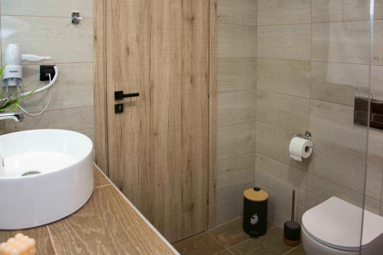 Big Max Guesthouse Kávos Zewnętrze zdjęcie