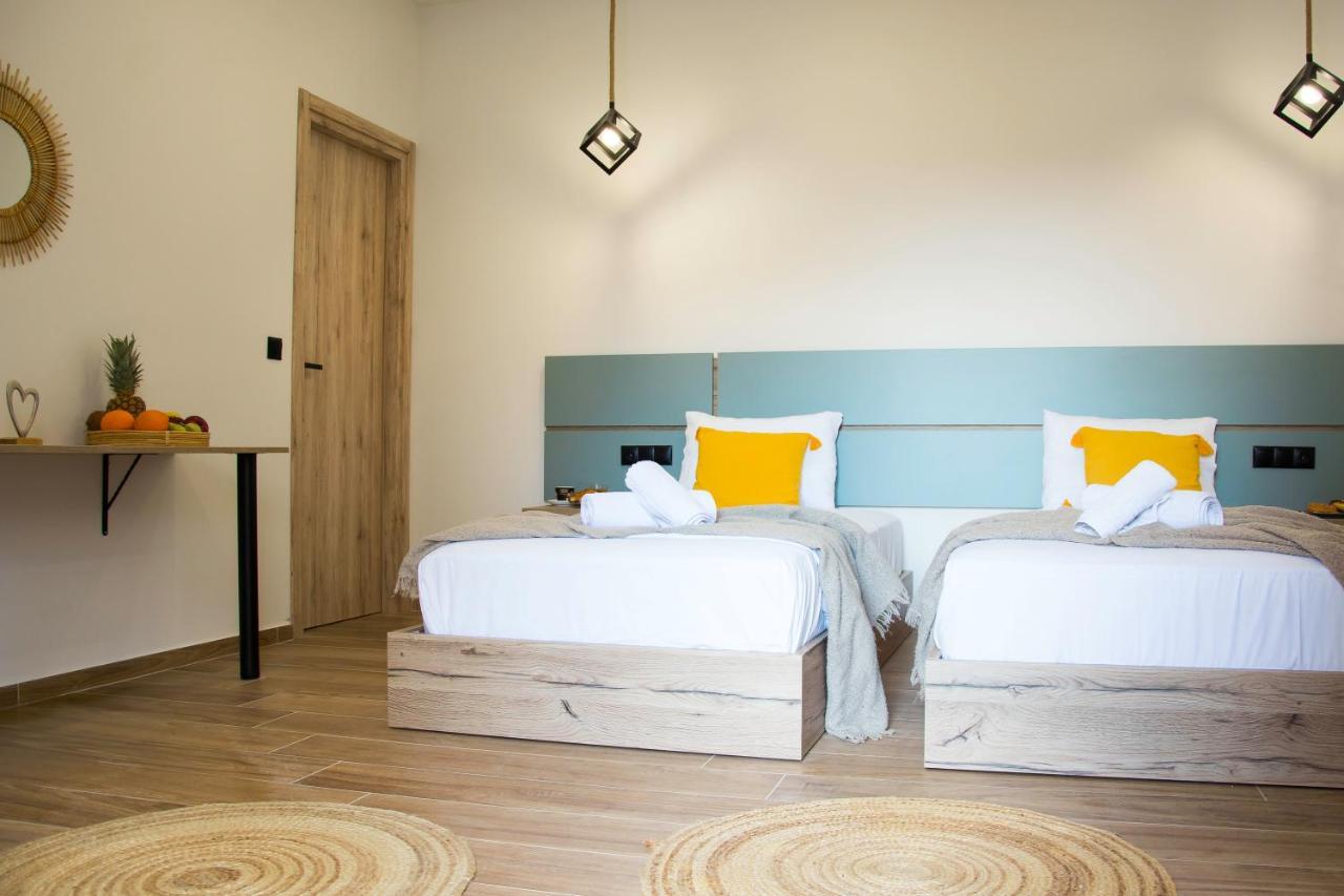 Big Max Guesthouse Kávos Zewnętrze zdjęcie