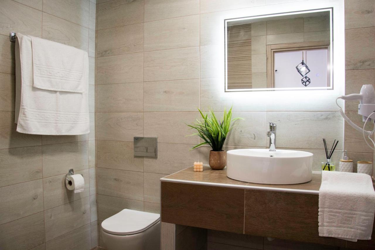 Big Max Guesthouse Kávos Zewnętrze zdjęcie